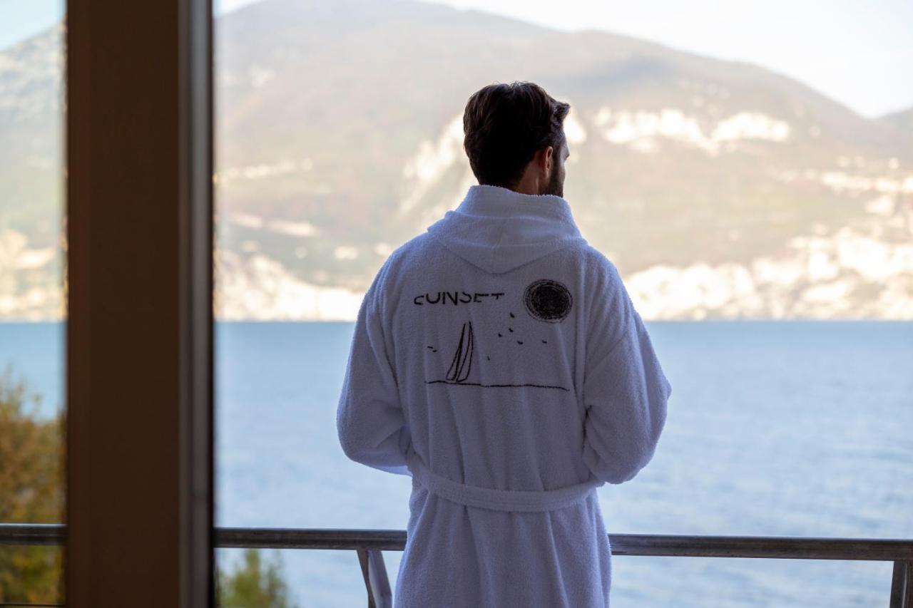Sunset Residence Brenzone sul Garda Exterior foto