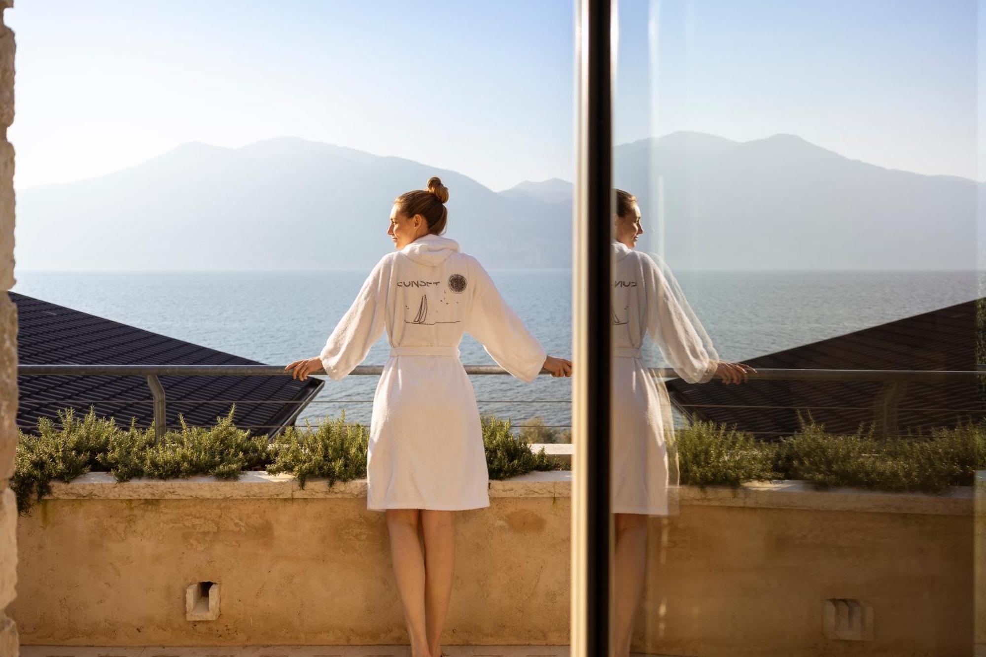 Sunset Residence Brenzone sul Garda Exterior foto